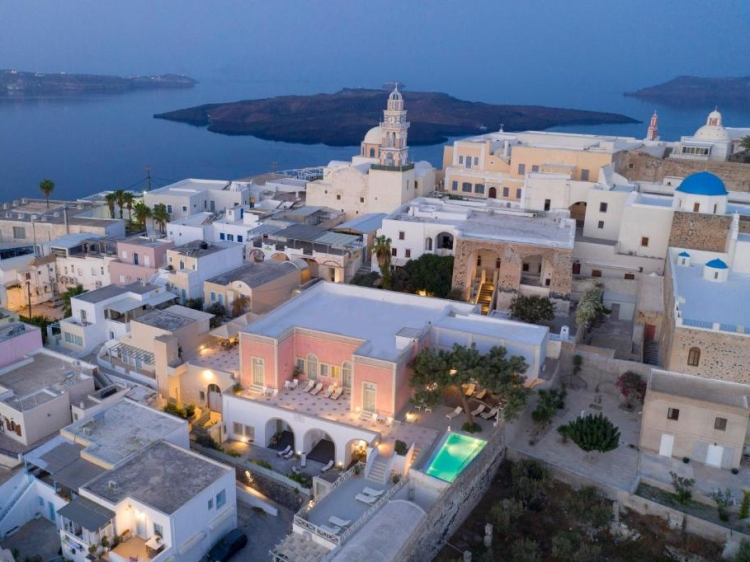 Aria Lito Mansion best small boutique hotel in Santorini