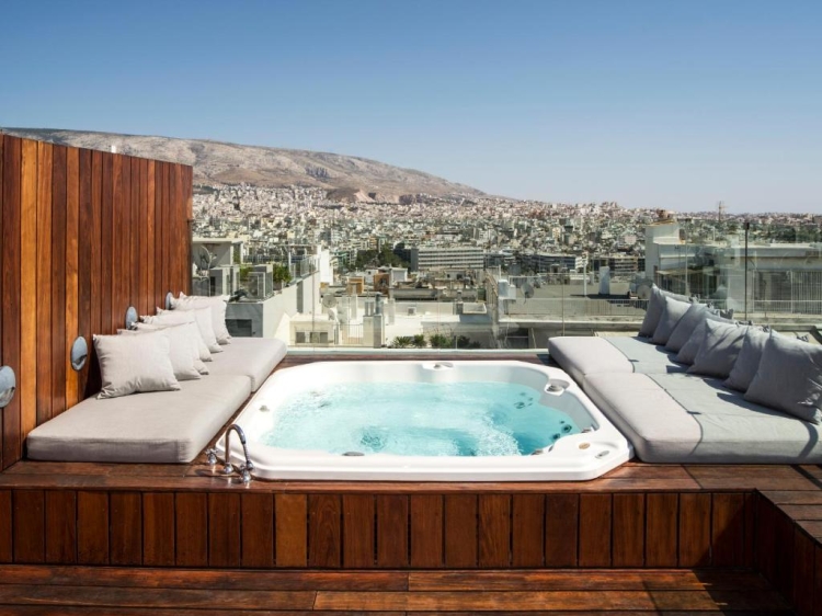 pool with view, rooftop pool, periscope hotel athen, secretplaces, greece