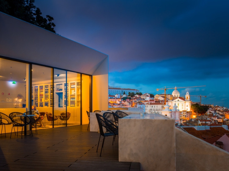 Memmo Alfama Hotel lisbon boutique romantic 