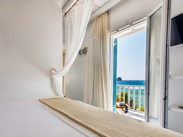Zeus Suite sea view upper floor 