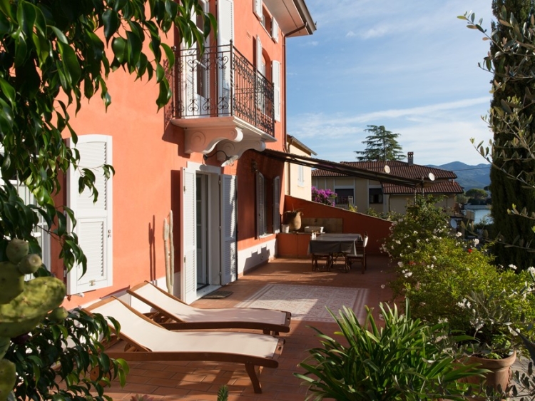 Villa i Poggioli Bocca di magra hotels / Liguria / Italy Hotel