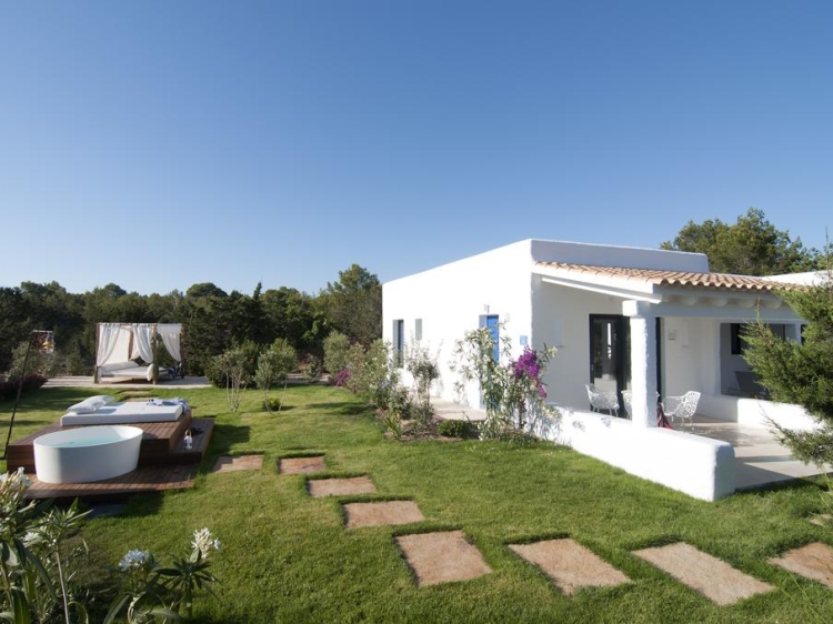 Bungalows Paraiso los Pinos beautiful garden HOTEL BEST LUXURY ROMANTIC IBIZA