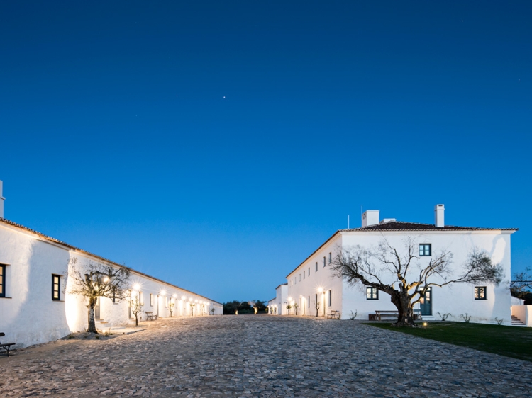 Sao Lourenço do Barrocal Monsaraz rural secluded romantic cottages