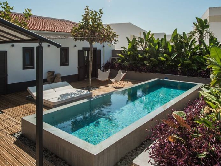 Stay at “Casa BonTon” "Lagoa"  “Faro” hotel lodging boutique best cheap luxury unique trendy cool small