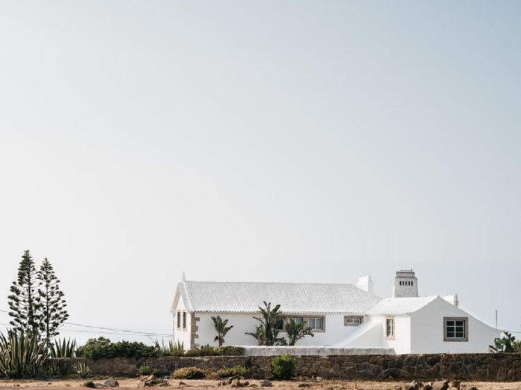 OUTPOST Casa das Arribas Apartments Azenhas do Mar Portugal Coast 