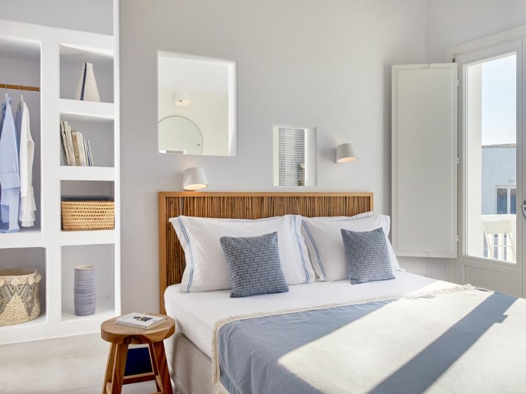 Milos Breeze Boutique Hotel