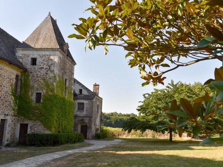 Manoir de Jouralem Blaison-Gohier countryside 
