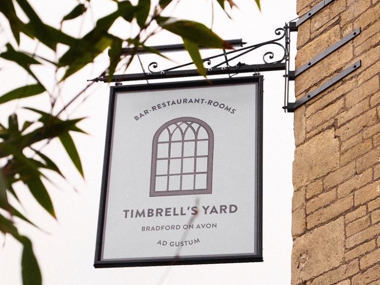 Timbrell's Yard Bradford on Avon hotel lodging boutique best cheap luxury unique trendy cool small