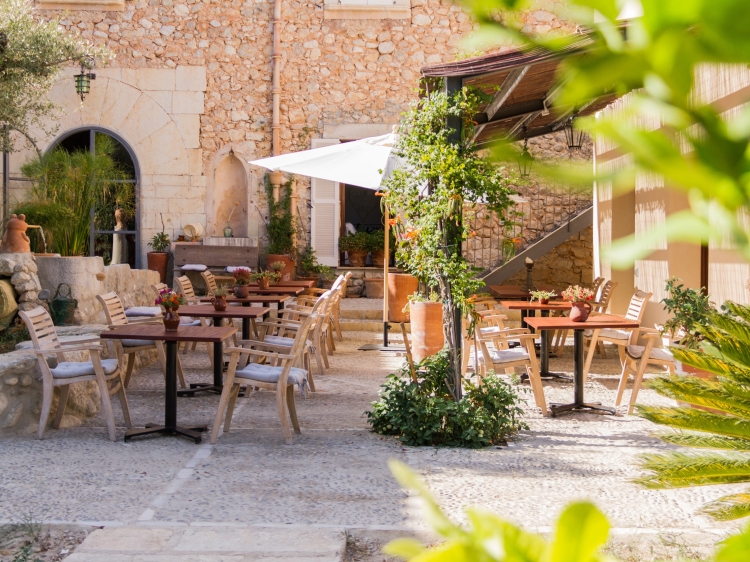 The pink pepper tree home hotel mallorca