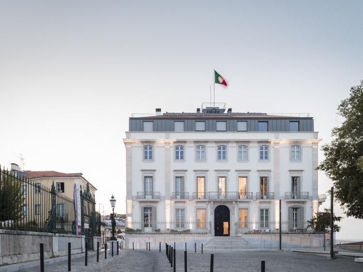 Luxury Boutique Hotel Verride Palácio Santa Catarina city break Lisboa Portugal