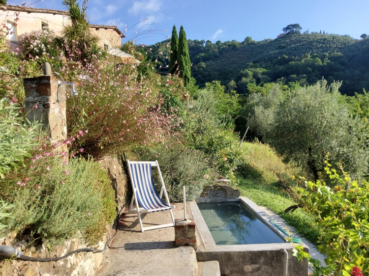 Arte in Paradiso villa to rent house pescia italia best charming hollidays