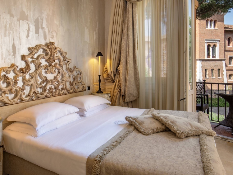 Hotel San Anselmo small and beutifull hotel in Rome