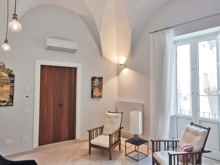 Suite 1 with kitchenette - Palazzo Charlie - Lecce Puglia (IT) - Secretplaces