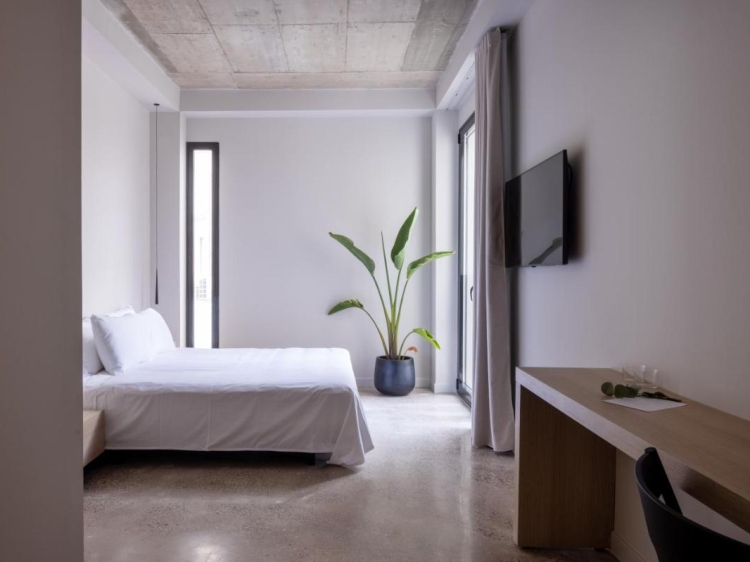 YOURS boutique stay APARTMENT IN THE CENTER OF VALENCIA