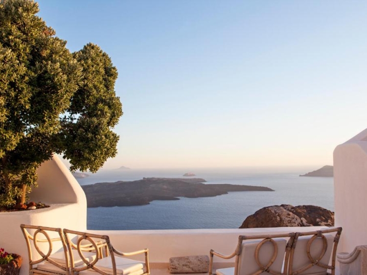 The Tsitouras Collection, Terrace luxury hotel in Santorini
