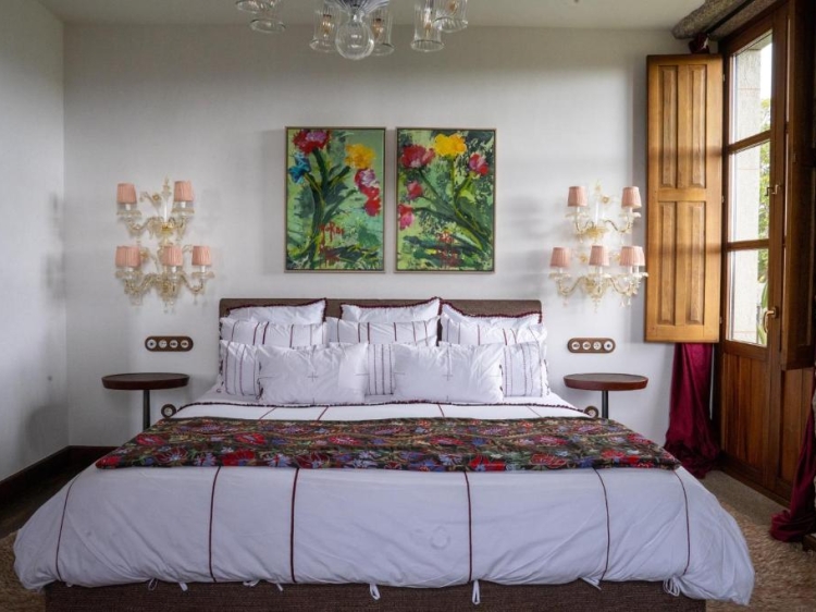 King Balcony Suite Casa Beatnik Hotel Santiago de Compostela Secretplaces 
