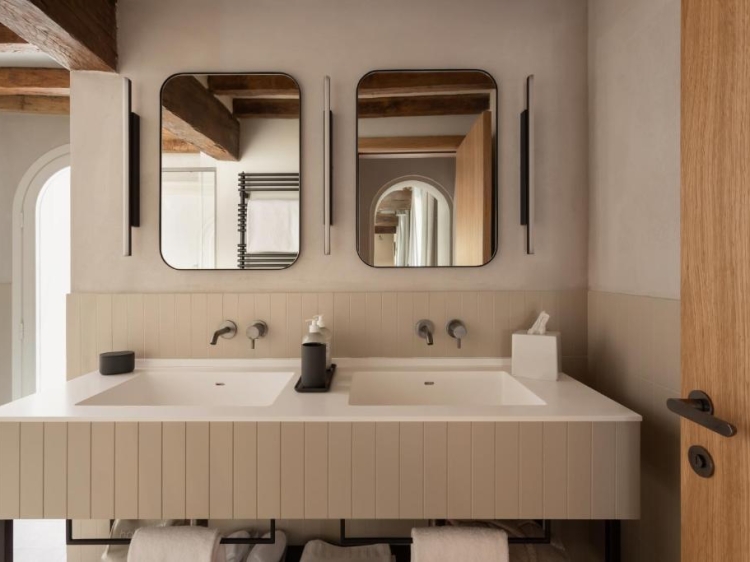 Bathoom Relais Roncolo1888 hotel in Emila Romana, Italy