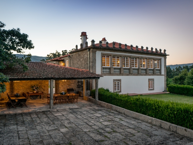 Quinta de Luou BEAUTIFULL MANOR HOUSE IN MINHO