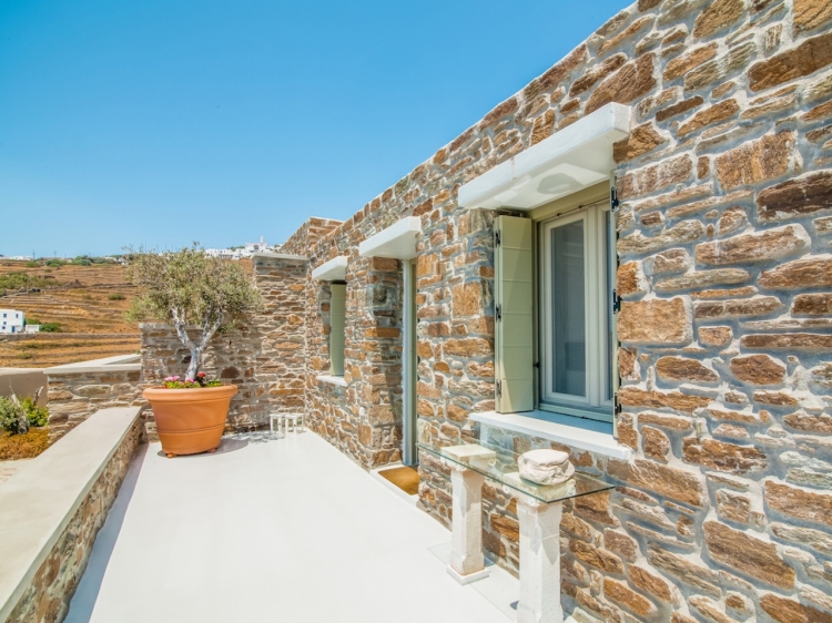 Aeolis Tinos Suites boutique  beach and romantic hotel and holidayhome