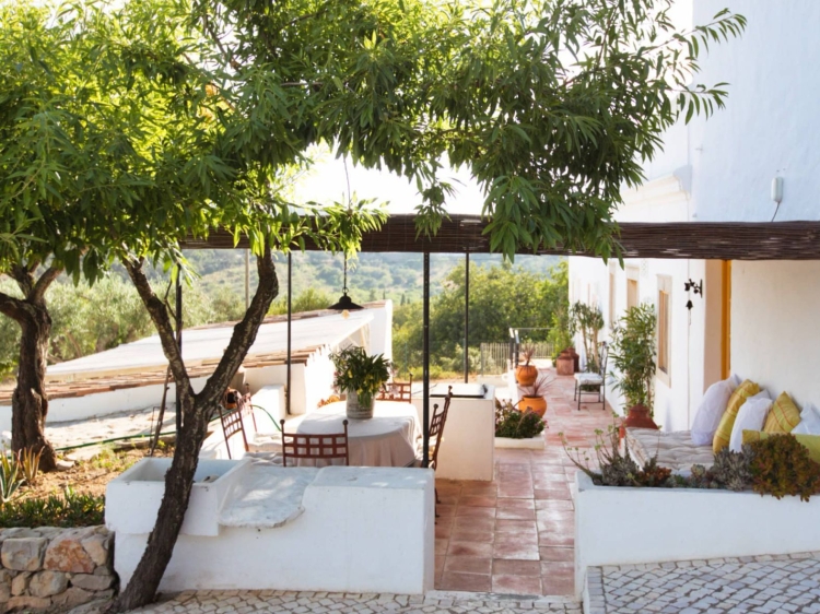holiday home in algarve for rent for 6 pesosns i with swimming pool 