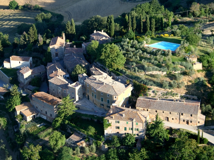 Lucignanello Bandini San Giovanni D'Asso Tuscany Italy Castle charming holiday homes