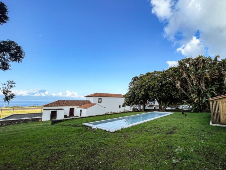 Quinta dos Mistérios hotel rural  São jorge azores