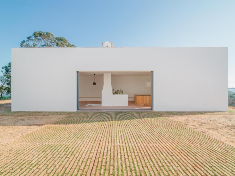 Casa Modesta boutique b&b with swimming pool near Olhao in the country side, Beautifully designed spaces - thoughtfully arranged