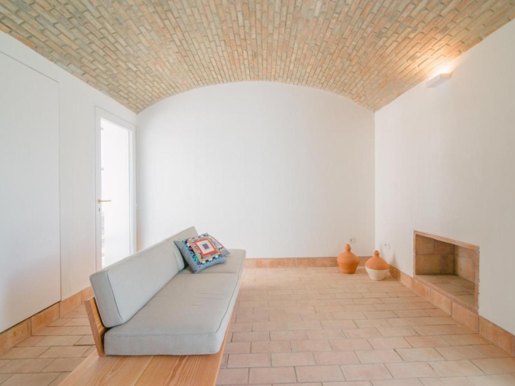 Casa Modesta boutique b&b with swimming pool near Olhao in the country side, Beautifully designed spaces - thoughtfully arranged