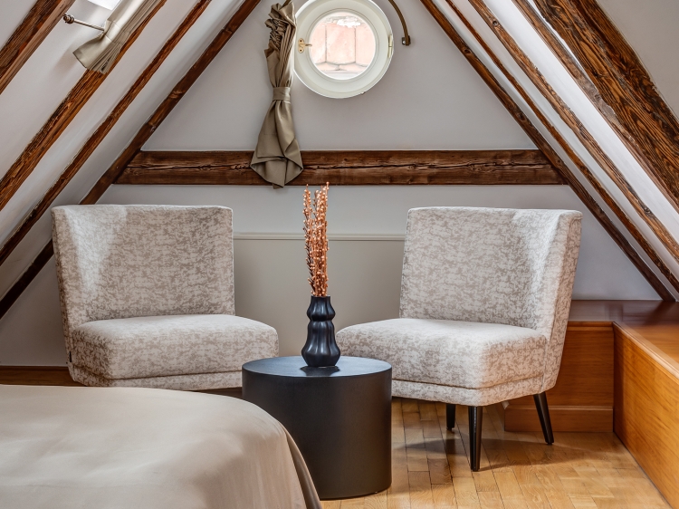 Nerudova 211 Hotel. Boutique hotel in Prague. Charming hotels in the centre of Prague. City breaks. Family getaways. Family-run boutique hotel.
