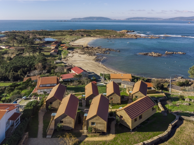 Refuxos de Porto Quilmas,cottages in front of the sea in Costa de Muerte in La Coruña