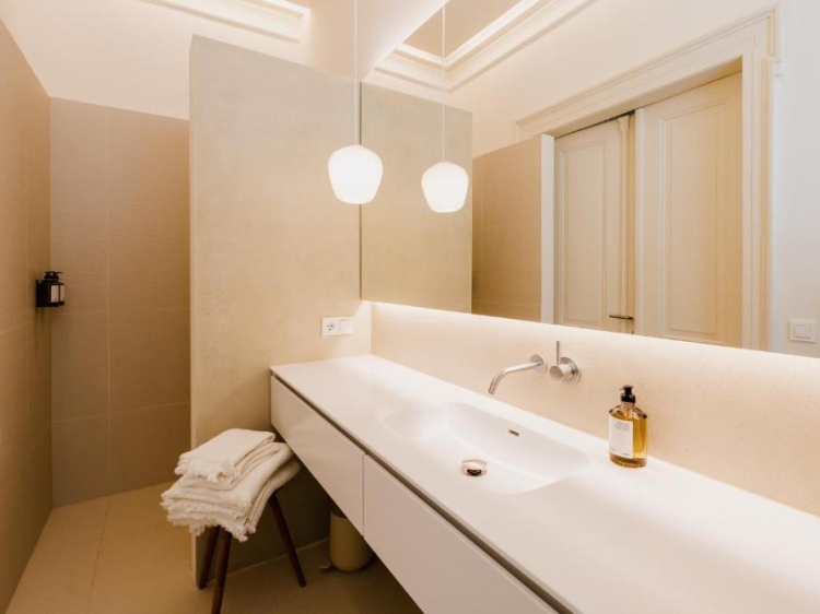 bathroom Das Edith