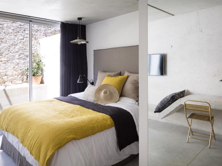 Hôtel Le 19-21 - Leucate bedroom