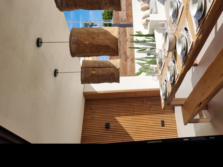 Porto Covo Beach House: An stylish beach house by the sea in Porto Covo