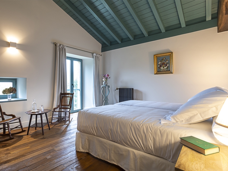 Casa Luca de Tena charming B&B and apartments in Cantabria
