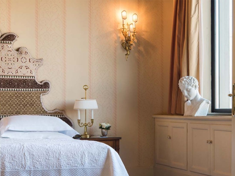 Helvetia & Bristol best luxury and romantic Hotel in the center of Florence