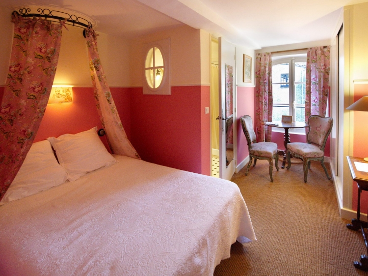 Hotel des deux Rocs seillans b&b romantic