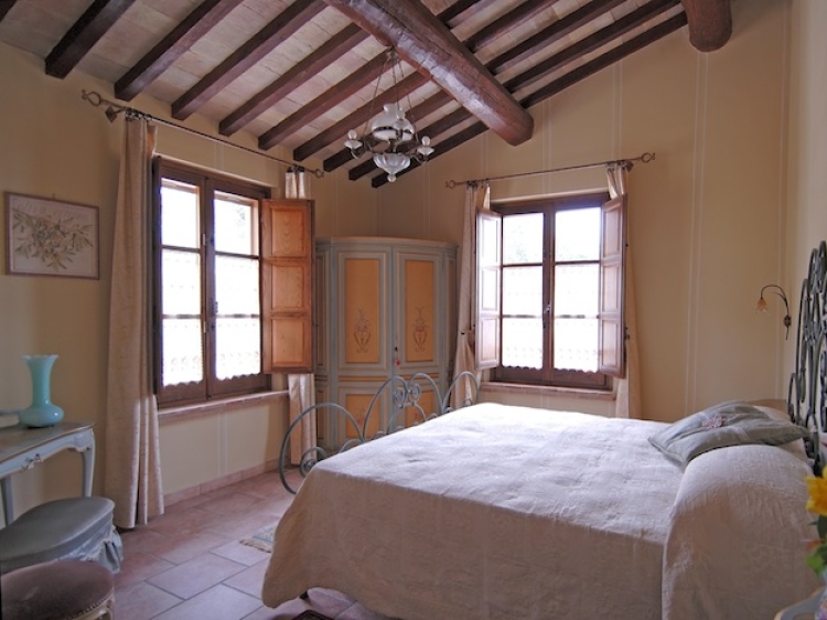 Genius Loci Country Inn Hotel Umbria charming romantic