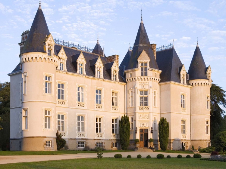 Chateau des Tesnieres Brittany Hotel romantic