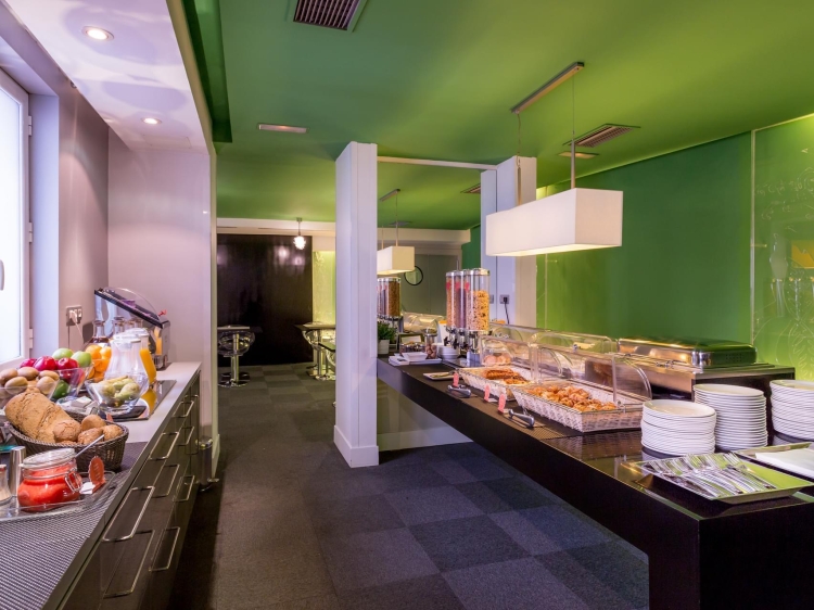 Room Mate Mario Madrid boutique hotel