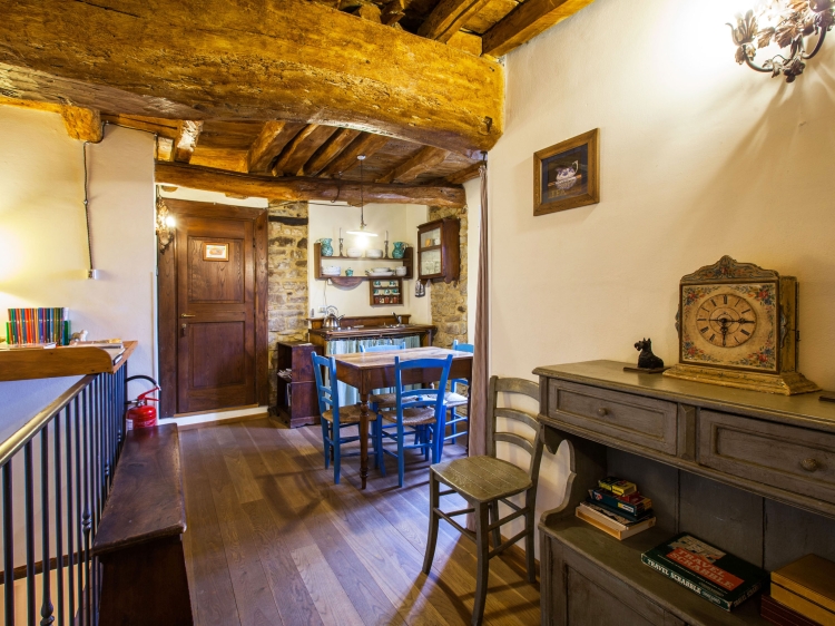 First floor landing