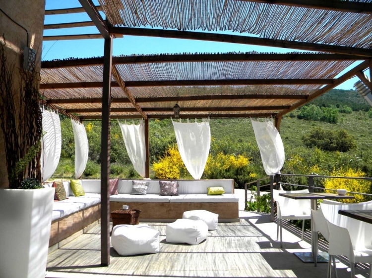 El Refugio de Cristal Hotel romantic, quietly favorable design dreamlike landscape enchanting view
