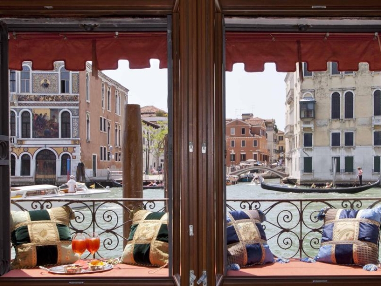 Palazzetto Pisani Charming Hotel Venice Centre Canal View best foscolo