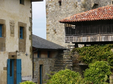 Torre de Villademoros - Boutique Hotel in Cadavedo-Valdés, Asturias