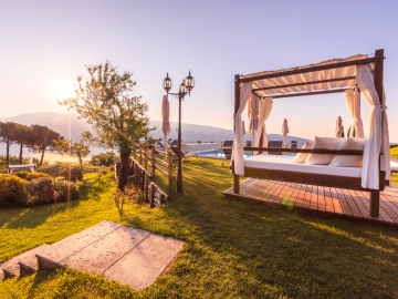 Villa Sostaga - Boutique Hotel in Navazzo - Gargnano, Lake Garda & Lake Iseo