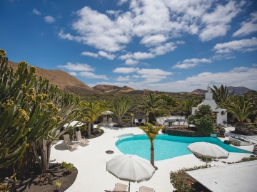 Finca Malvasia - Holiday Apartments in Masdache, Canary Islands