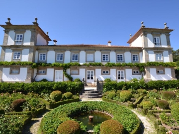 Paço de Calheiros - Hotel & Self-Catering in Ponte de Lima, Douro & North