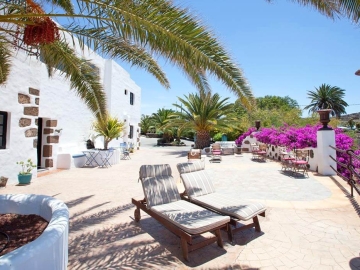 Casa De Hilario - Manor House in Yaiza, Canary Islands