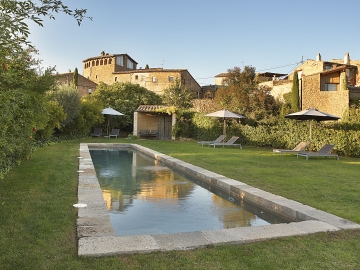 La Plaça - Hotel & Self-Catering in Madremanya, Catalonia