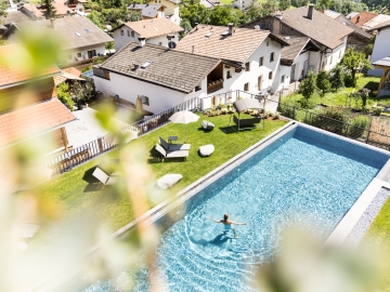 Weisses Kreuz - Spa Hotel in Burgeis, South Tyrol