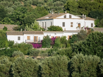 Ristorante Dattilo e Azienda Agricola Ceraudo - Country Hotel in Strongoli, Calabria